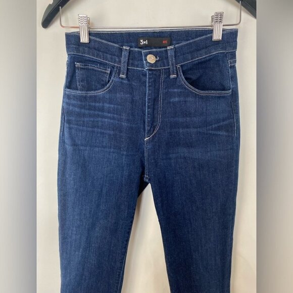 3x1 Susan Crop Mini Boot Cut Dark Wash - Picture 7 of 9